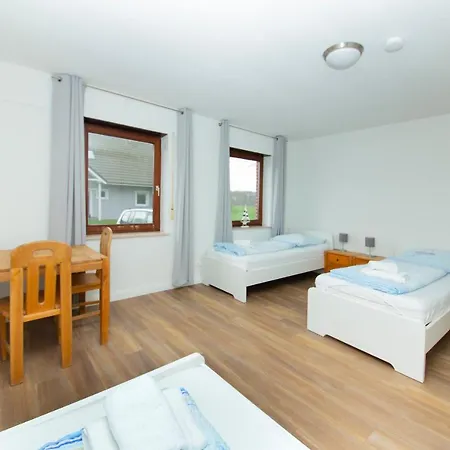 Ferienwohnung Bea 1 Daire Rabenkirchen-Faulück
