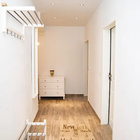 Ferienwohnung Bea 1 * Rabenkirchen-Faulück